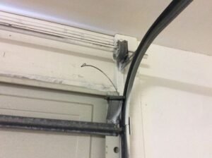 Read more about the article Maximizing the Lifespan of Your Garage Door Springs